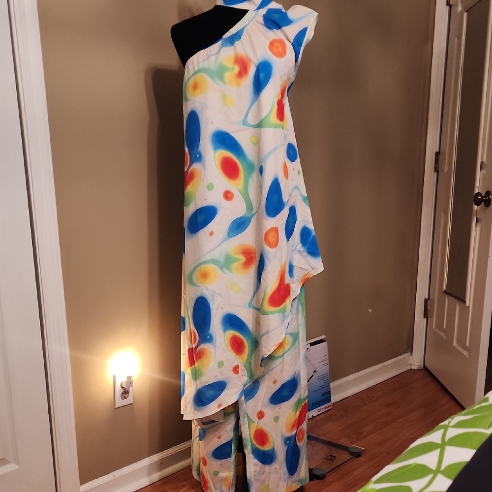 Abstract Pattern One-Shoulder Pant Set